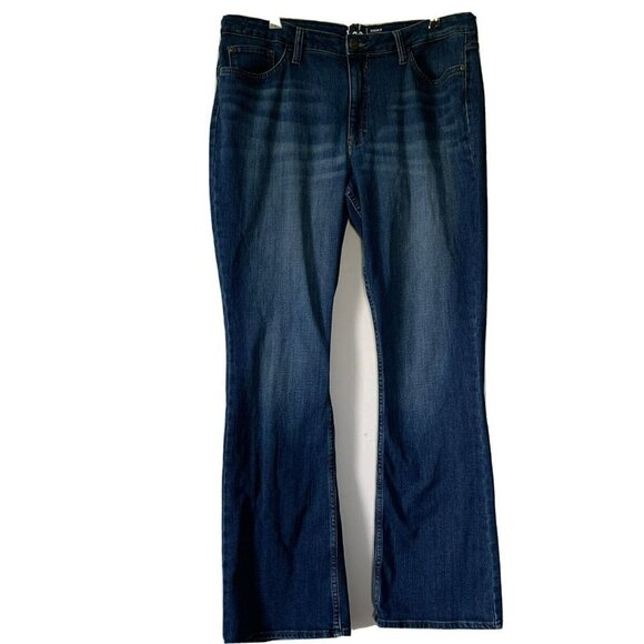 Lee Regular Fit Boot Cut Mid-Rise Size 16 Long - Picture 1 of 5